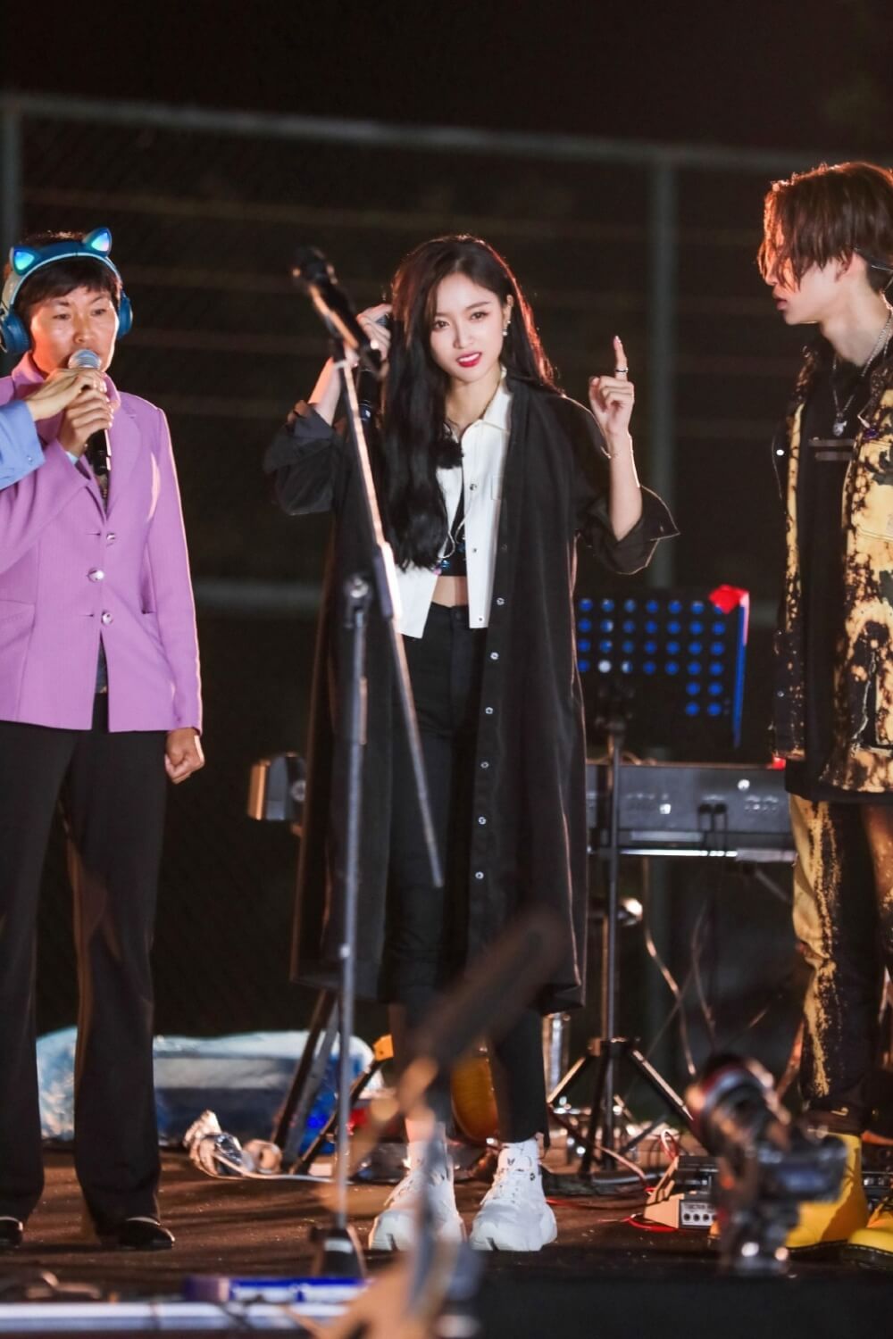 《新手驾到》吴宣仪唯美图片