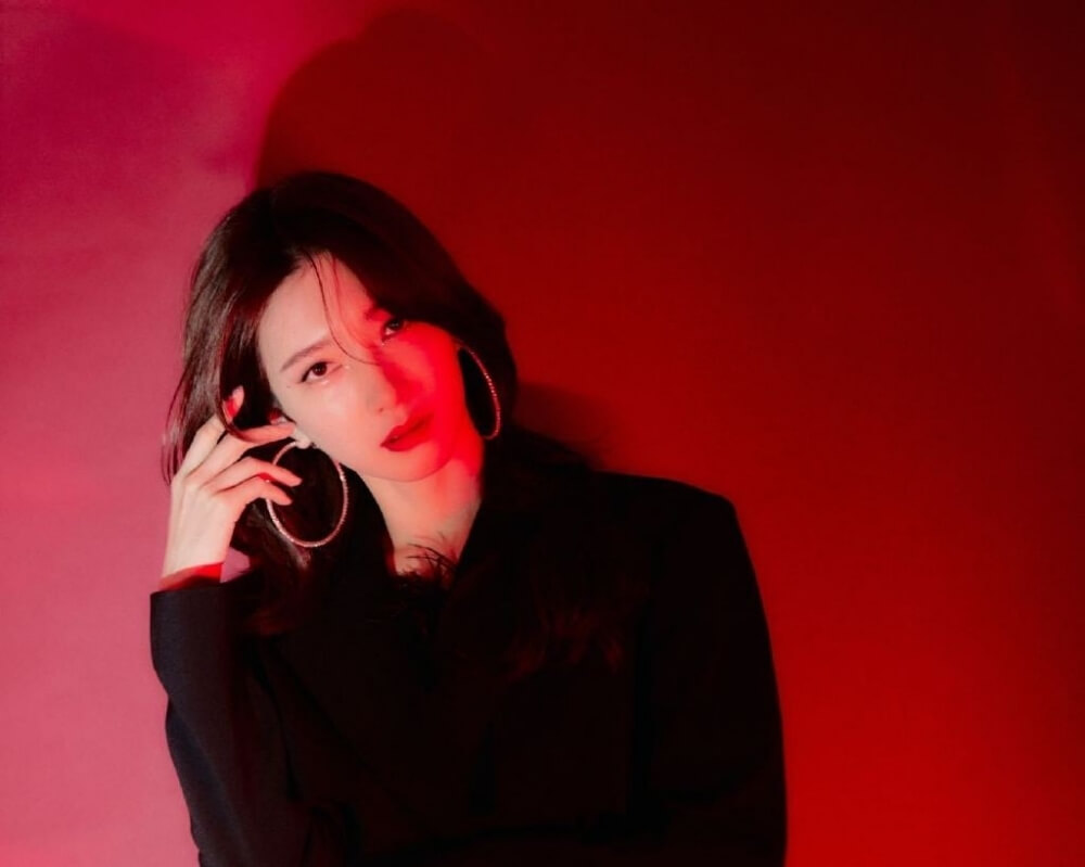 江疏影泪痣妆气质写真图片
