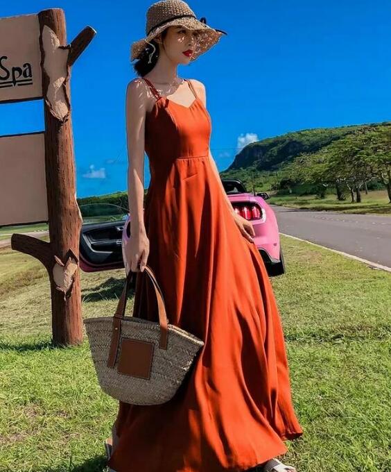 旅游穿什么颜色的衣服拍照好看?