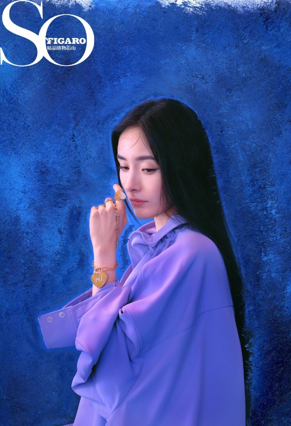 杨幂色彩反差感情绪化时尚杂志大片