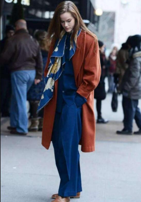 丝绸服饰怎样穿比较好?