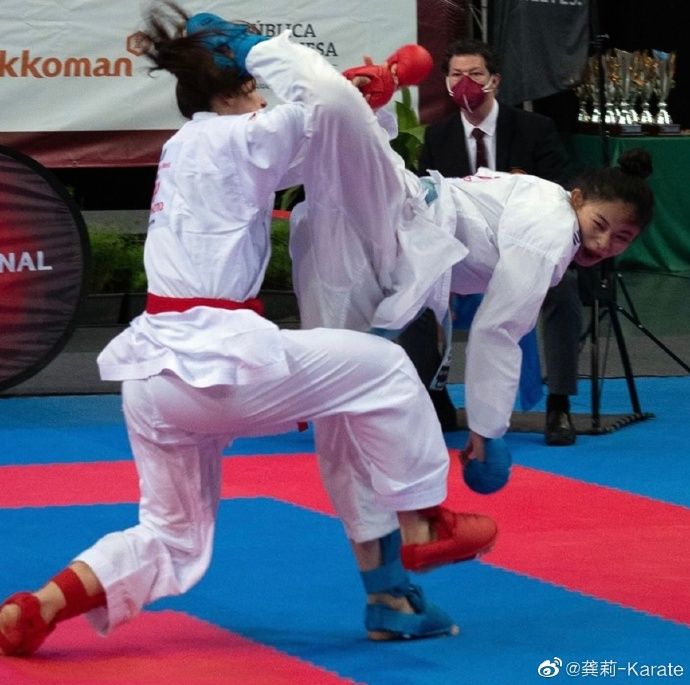 神似石原里美、撞脸章子怡,空手道女神龚莉武艺高强,反差萌圈粉