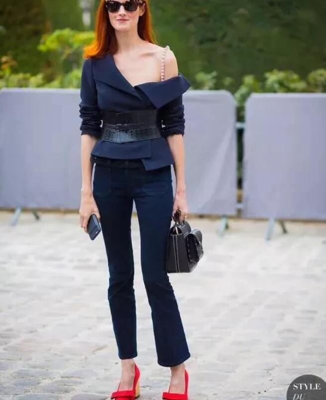 衬衫和牛仔裤怎么搭配才好看？