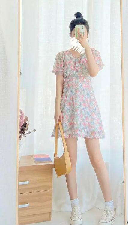 想问匡威1970s白色好搭配吗?