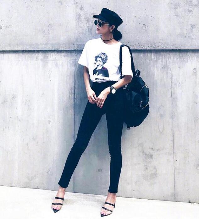 胸小的女生要怎样穿衣打扮?