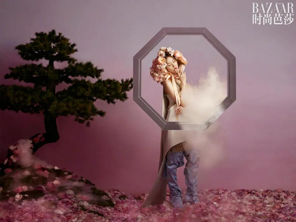 刘诗诗牡丹花间大片灿若春华！肤白貌美清新脱俗