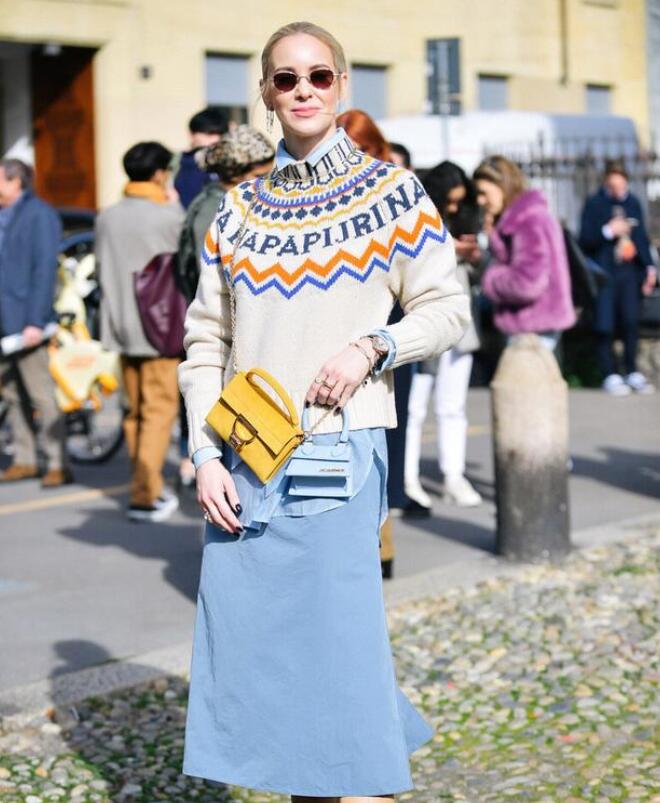 49岁女人适合穿什么衣服?