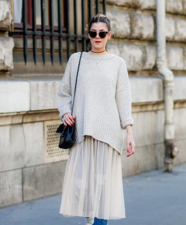 49岁女人适合穿什么衣服?