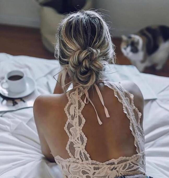 30-45岁的女性怎么打扮自己才能更时尚更有气质?