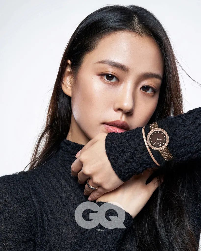 韩国女星高敏诗杂志美图!英姿飒爽太靓丽