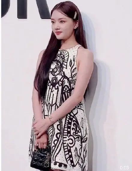 杨颖景甜王丽坤等女星同场比美！各个雪肤玉貌争奇斗艳 时尚 第13张