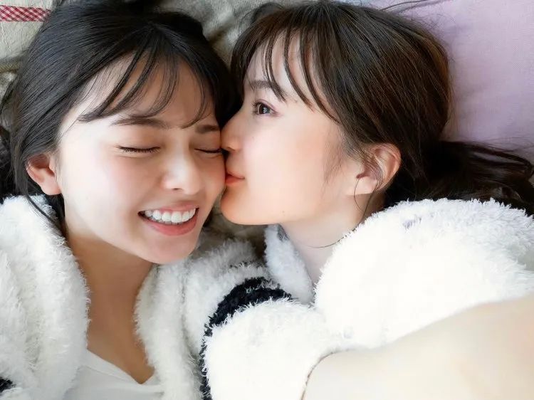 日本女星生田绘梨花温泉浴衣美图!笑容甜美,魅力十足。