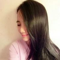 晚上爷爷总压到妈妈身上，看到爷爷和妈妈抱在一起