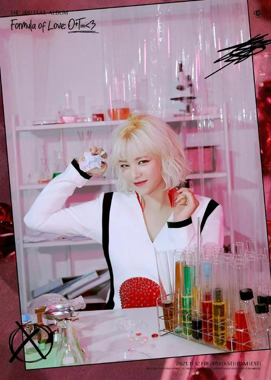 韩国女团TWICE新专辑发写真!各个雪肤玉貌性感撩人