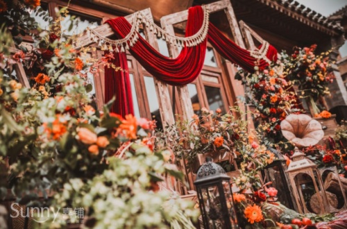 那家小馆古朴时尚婚礼,喜铺婚礼精心策划