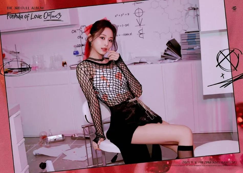 韩国女团TWICE新专辑发写真!各个雪肤玉貌性感撩人