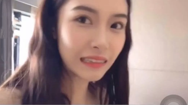 半藏森林很漂亮？那你是没见过她未修过的视频：刘阳视力“真差”