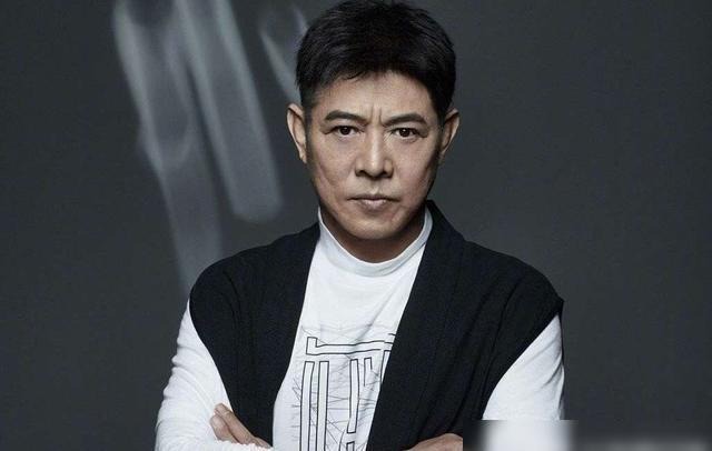 李连杰口中的邓爷爷是谁？李连杰的爷爷是林维先吗？