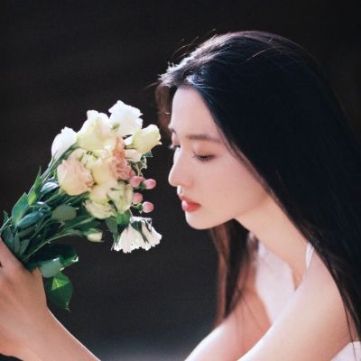 男人只想做朋友的表现有哪些