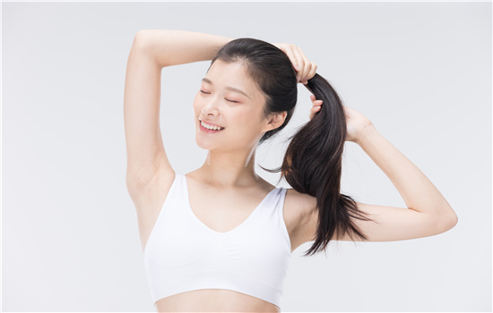 刘海油了怎么办 刘海油了可以用清水洗吗