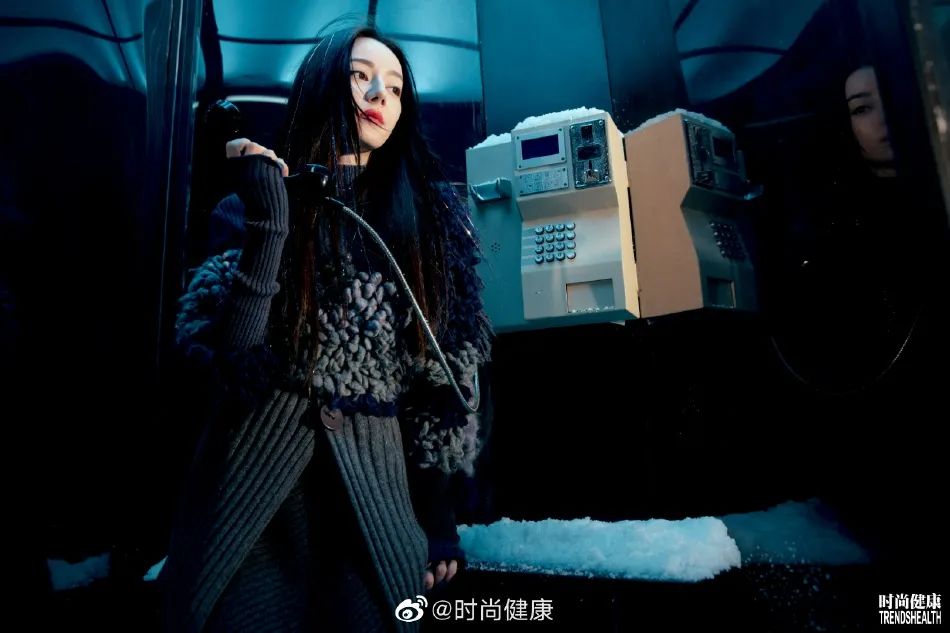 迪丽热巴瑞雪美图超妩媚!气场全开魅力十足