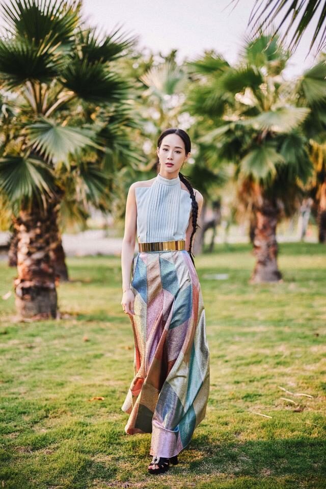 张钧甯穿拼接裙出席电影节，穿出了优雅时尚感