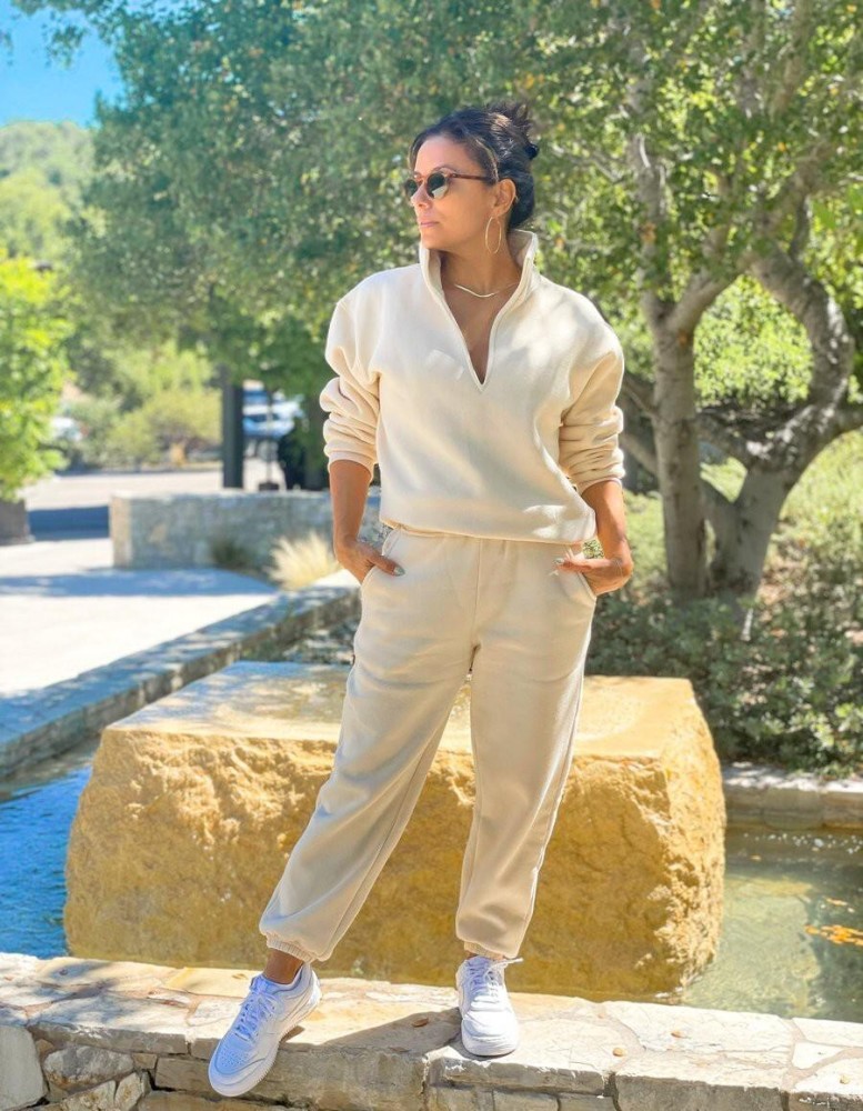 经典的卫衣套装穿对了更有个性，这几款卫衣时髦精来试试吧