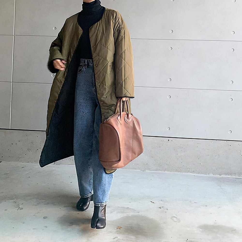 今年流行的鞋子，越丑越时髦