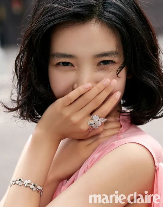 曾出演19禁大尺度大红大紫!韩国女星金泰梨开挂了