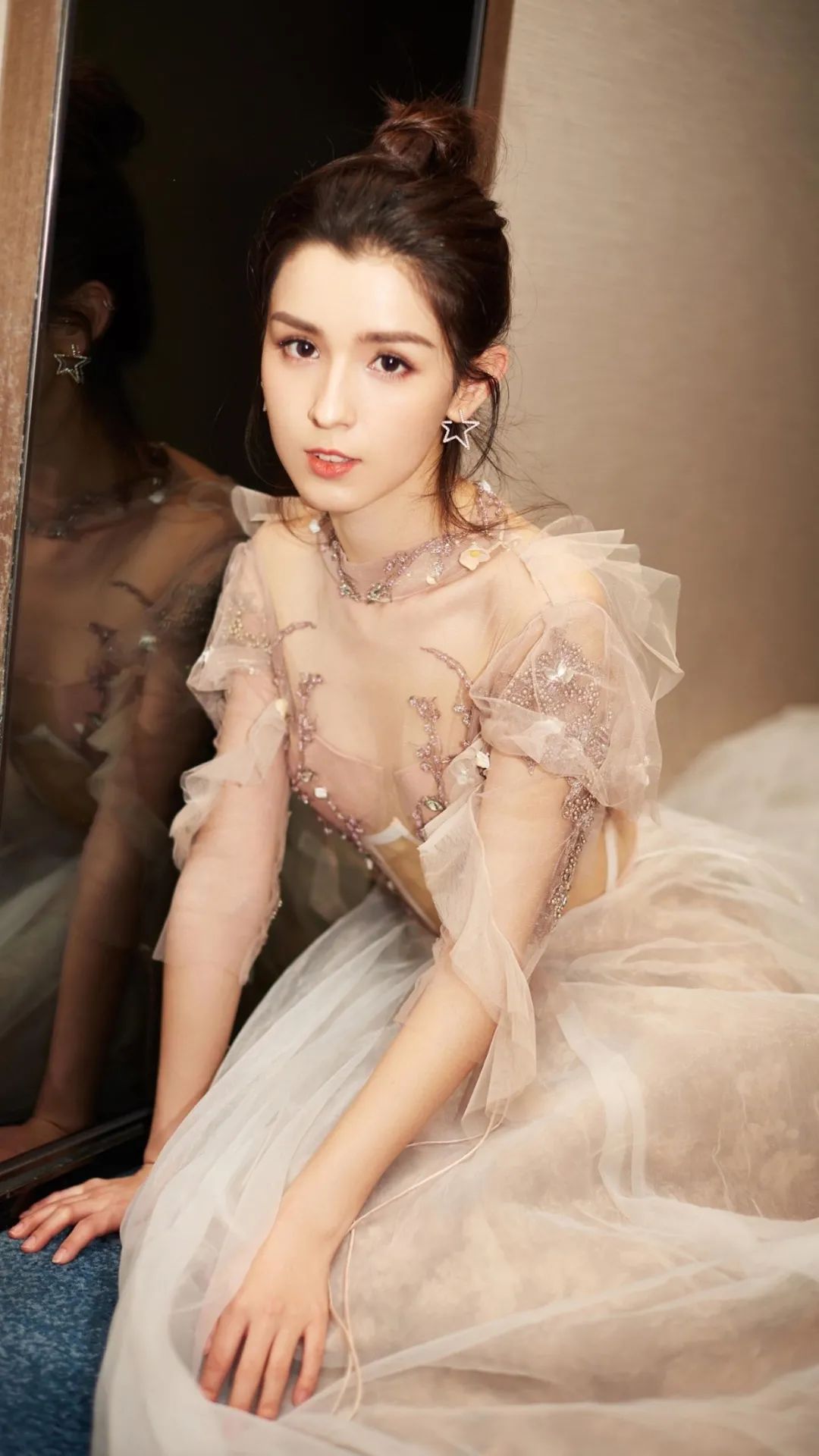 娱乐圈十大新疆当红女星!各个都有异域美女之美