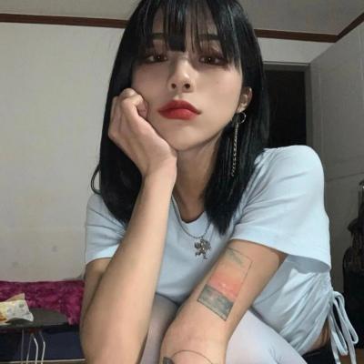 学长在耳边说想吃小白兔 他的暧昧我承受不来