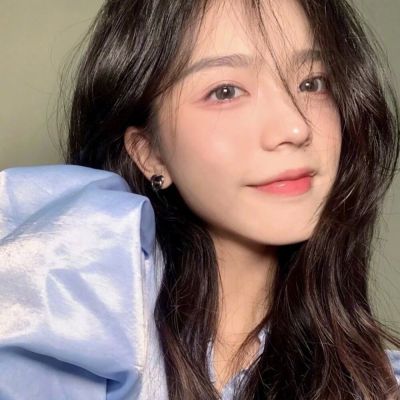 大叔爱上小姑娘的表现 从6点看出