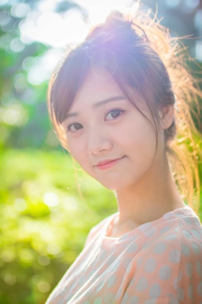 清纯阳光小酒窝美女小清新户外唯美图片写真