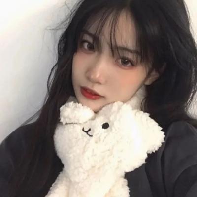 公车上诗晴被进出的陌生人误会 她的一个举动挽回自尊