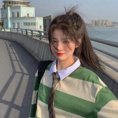 一回家狗狗就要上我房间 男友天天和它争宠