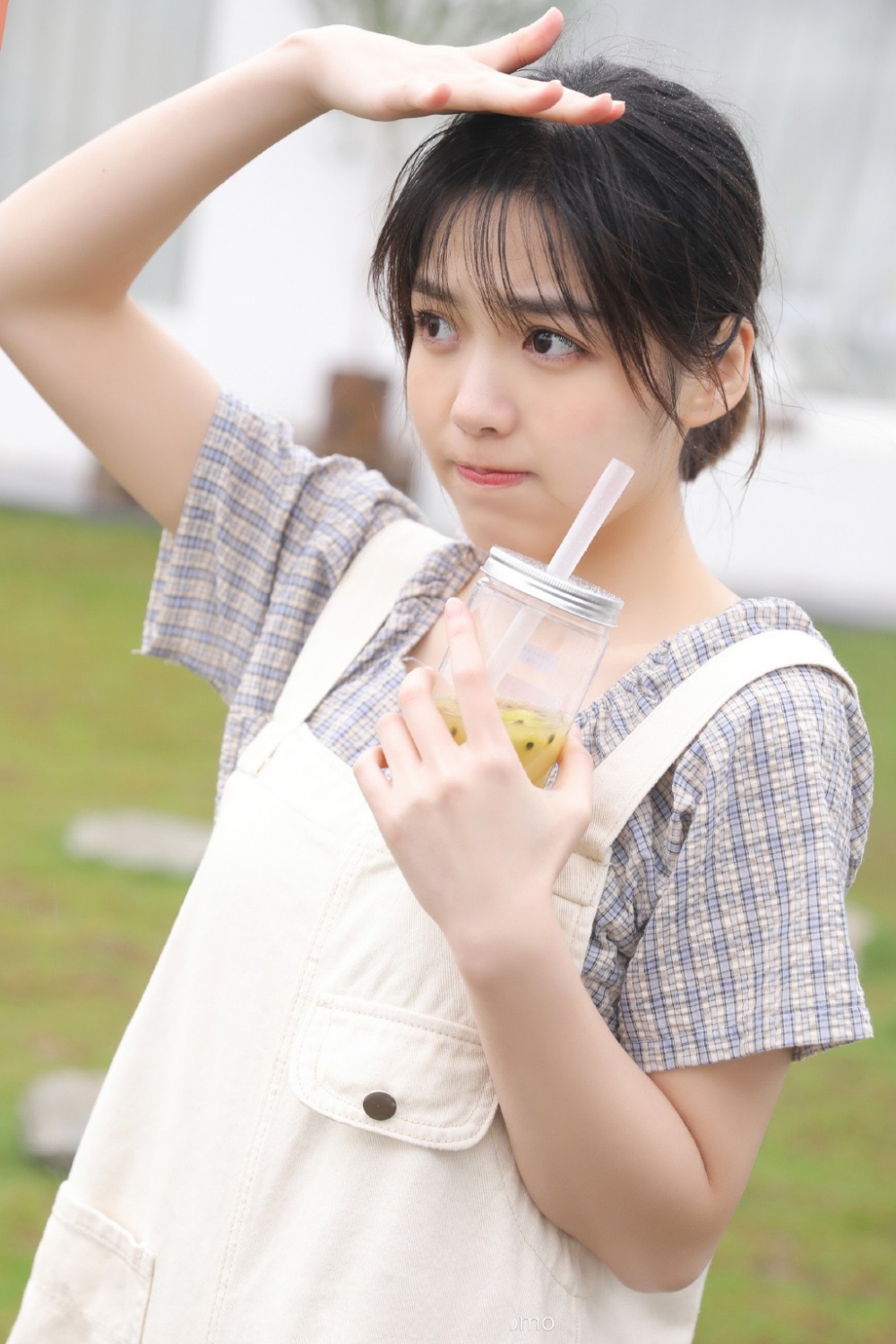 文艺甜美少女休闲清纯写真