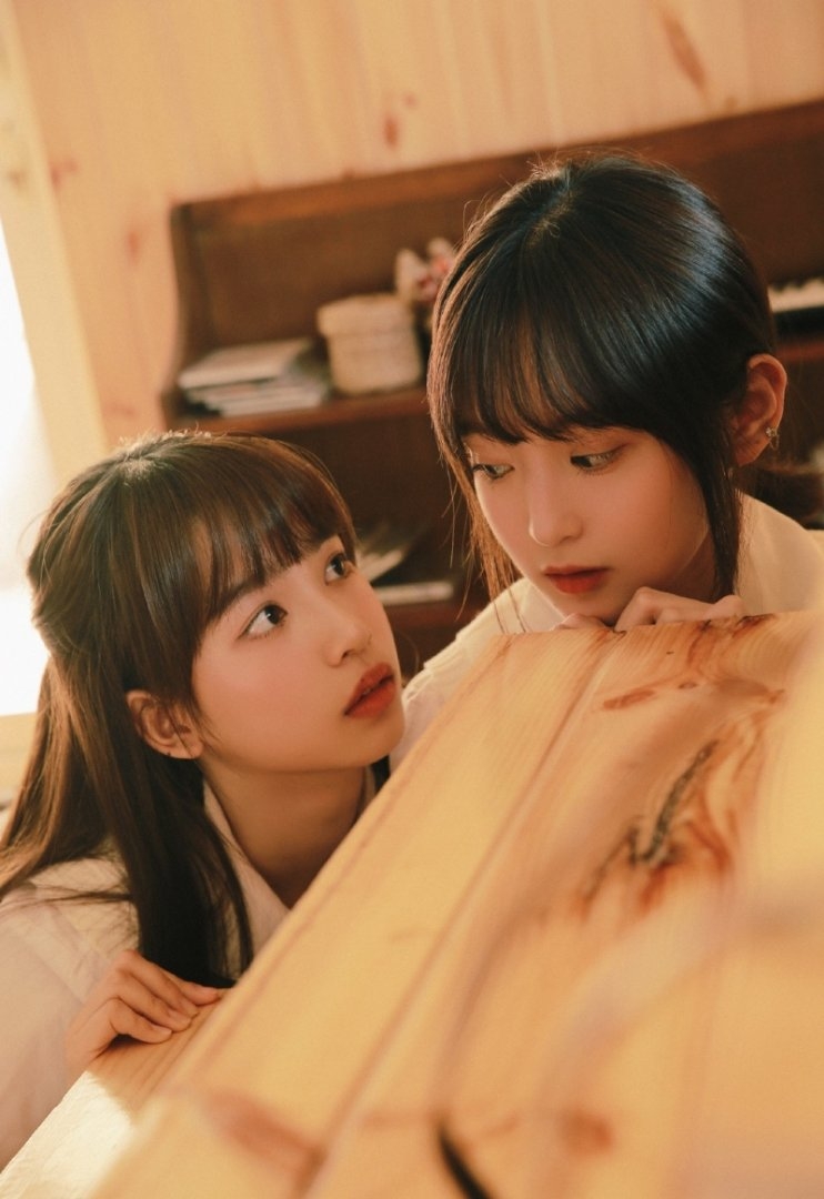 学生装姐妹花清纯女生照片