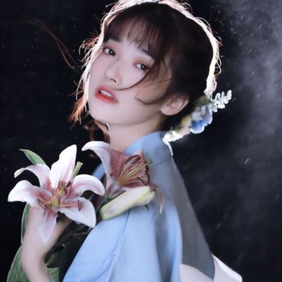 看娇妻被两朋友共用 看来她真的是魅力无比