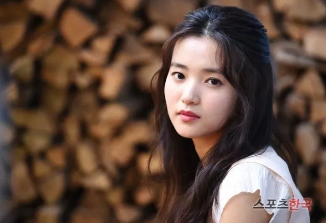 曾出演19禁大尺度大红大紫!韩国女星金泰梨开挂了