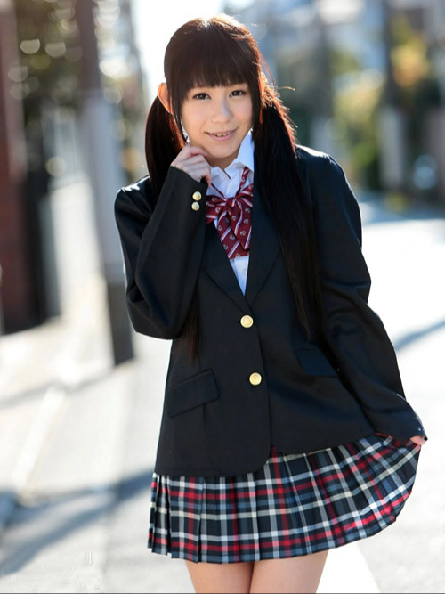 【小西满里惠个人资料|作品番号全集】92年学生妹女优 萝莉控最爱小西满里惠