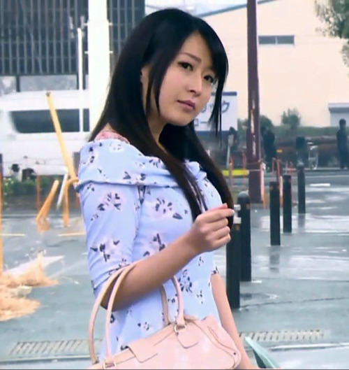 【美里有纱个人资料|作品番号全集】北国美少女 F罩杯女优美里有纱