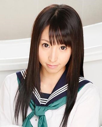 【板野有纪个人资料|作品番号全集】贫乳萝莉美少女 长发清纯女优板野有纪