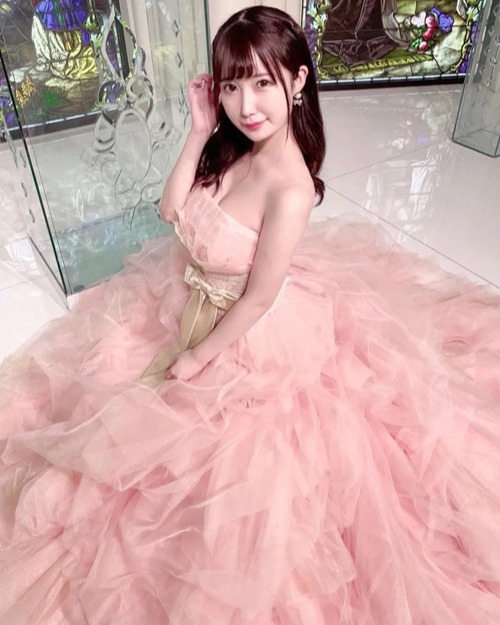 【朝田日葵个人资料|番号作品全集】2021新出道19岁巨胸萌妹