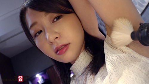 【坂井千晴个人资料|番号作品全集】天使面容妖精身材绝美人妻