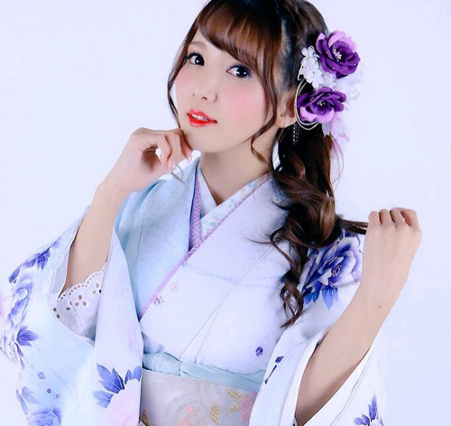 【友田彩也香个人资料|作品番号全集】爱打羽毛球的国民清纯美女