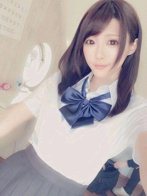 【相泽南个人资料|作品番号全集】96年女孩因当女优被赶出家门