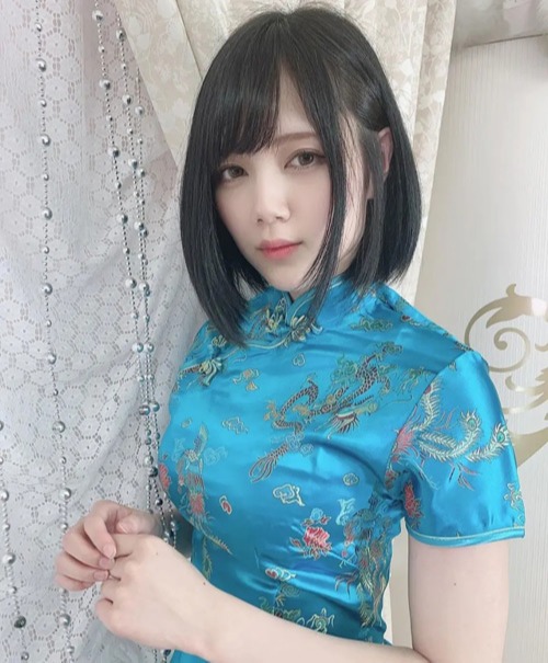 【凉森玲梦个人资料|作品番号全集】97年女优出道 F罩杯美少女凉森玲梦