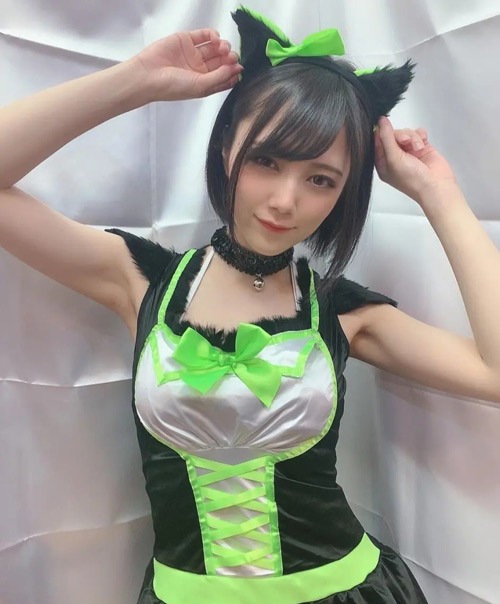 【凉森玲梦个人资料|作品番号全集】97年女优出道 F罩杯美少女凉森玲梦