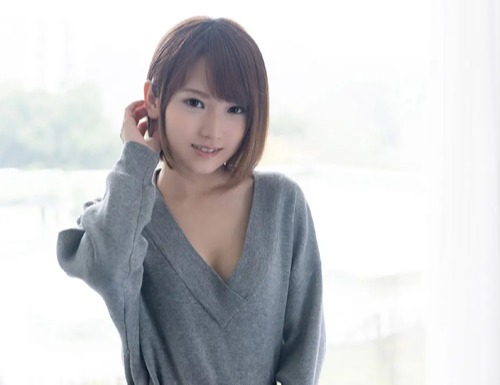 【椎名空个人资料|番号作品全集】可爱的短发美女椎名空