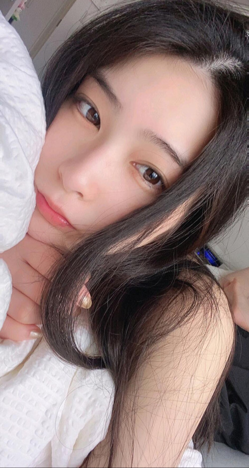 【本庄玲个人资料|作品番号全集】97年自然美女优 日本女神本庄玲